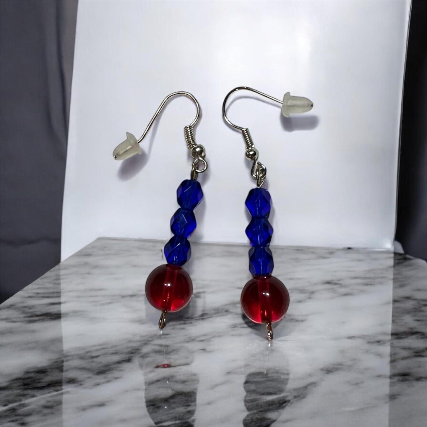 19” RED, WHITE, & BLUE GLASS BEAD NECKLESS SET